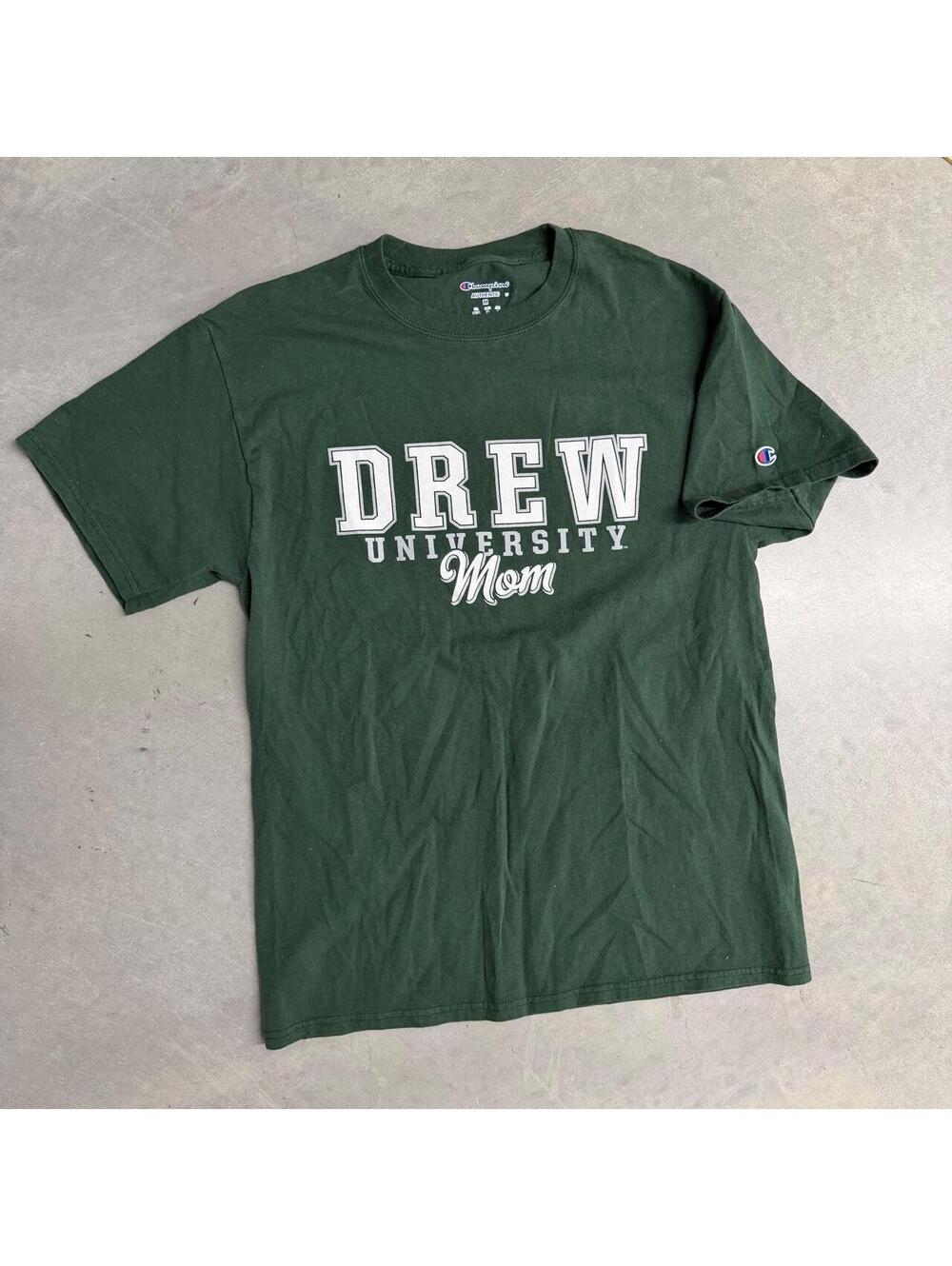 Y2K Drew University Mom Spellout Green Champion Tee Sized Medium